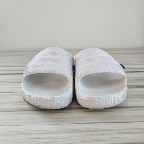 Adidas Originals Adilette 22 Men's Slide Sandals White Size 5 - Picture 4 of 9